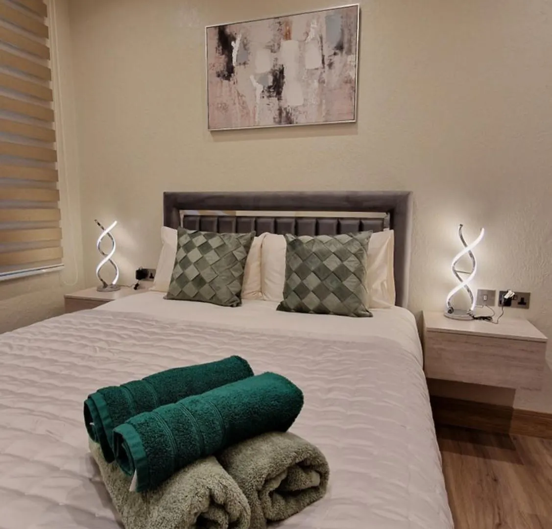 Deluxe House Villa Ilford 0*,  United Kingdom