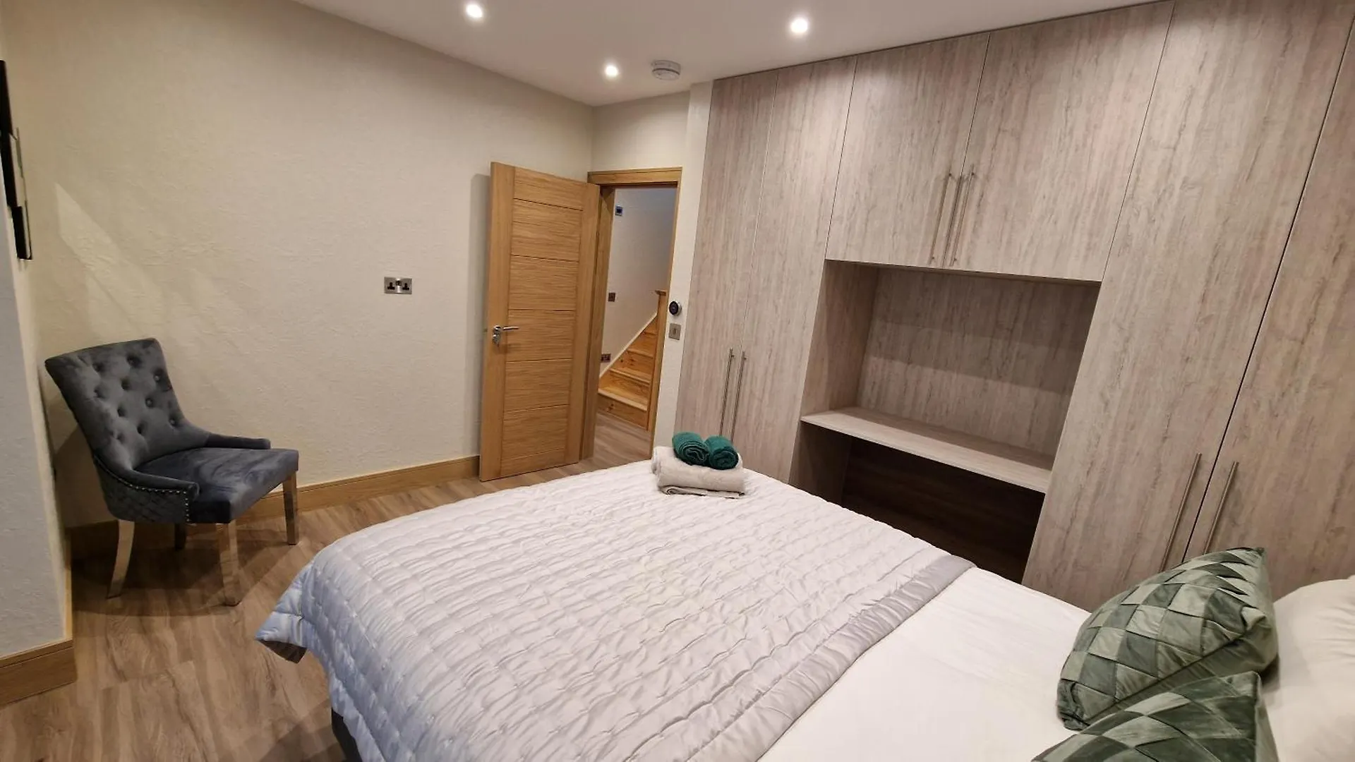 Holiday home Deluxe House Villa Ilford